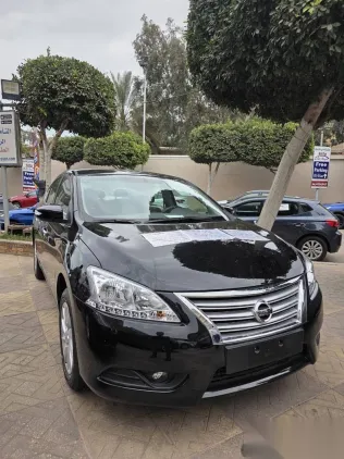 نيسان سنترا 2026 أسود جديدة للبيع