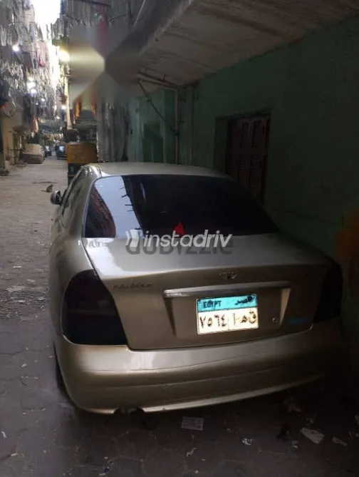 دايو نوبيرا 1999 ذهبي مستعملة للبيع - 3