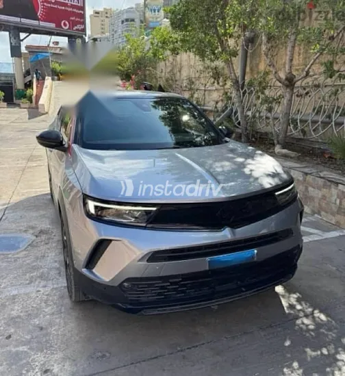 اوبل موكا 2024 فضي مستعملة للبيع - 2