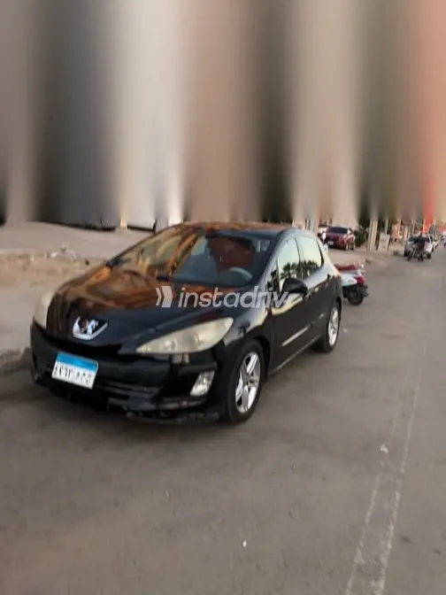 بيجو 308 2011 أسود مستعملة للبيع - 3