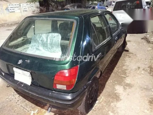 فورد فيستا 1997 أخضر مستعملة للبيع - 3