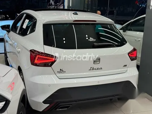 سيات ابيزا 2026 أبيض جديدة للبيع - 8