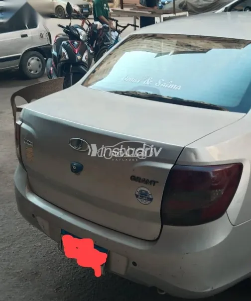 Lada Granta 2015 Silver Used for Sale - 2