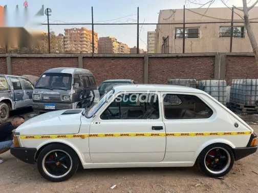 فيات 127 1982 أبيض مستعملة للبيع - 2