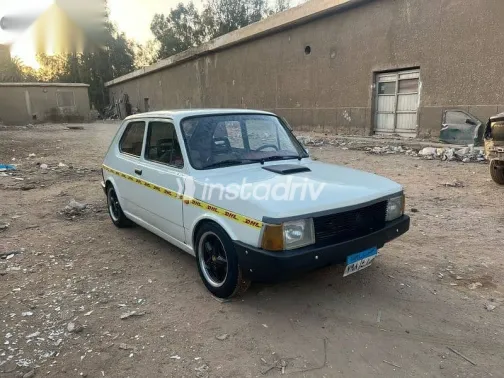 فيات 127 1982 أبيض مستعملة للبيع - 7