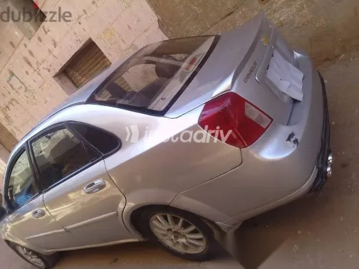 شيفروليه أوبترا 2008 فضي مستعملة للبيع - 5