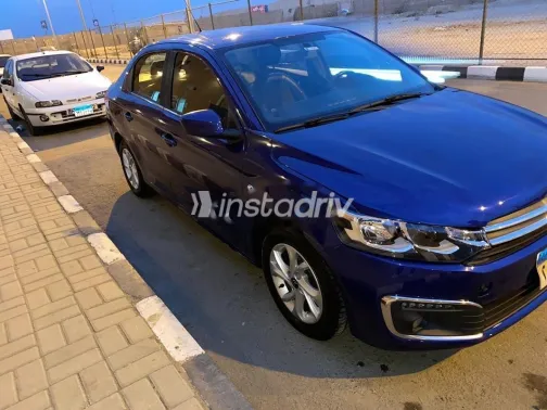 سيتروين سي اليزيه 2018 أبيض مستعملة للبيع - 2