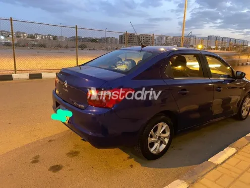 سيتروين سي اليزيه 2018 أبيض مستعملة للبيع - 4