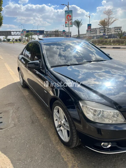 مرسيدس C 180 2010 أبيض مستعملة للبيع - 4