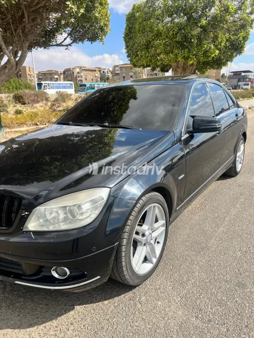 مرسيدس C 180 2010 أبيض مستعملة للبيع - 8