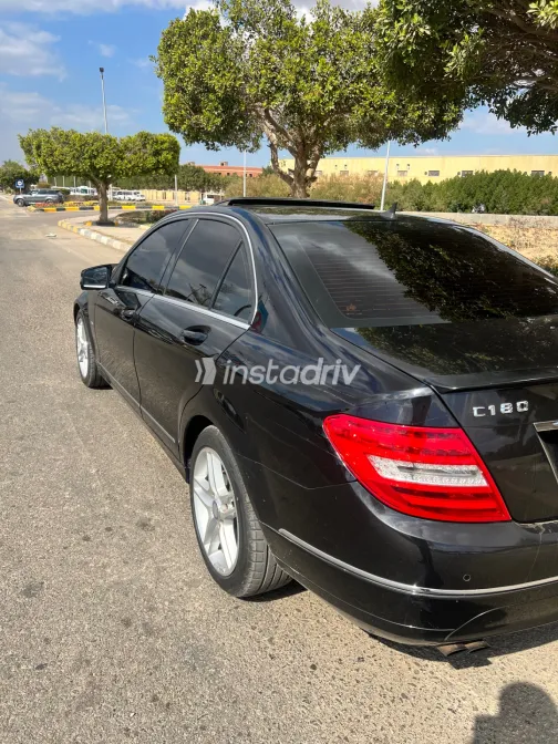 مرسيدس C 180 2010 أبيض مستعملة للبيع - 9