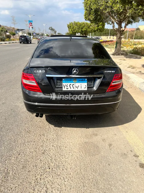 مرسيدس C 180 2010 أبيض مستعملة للبيع - 10