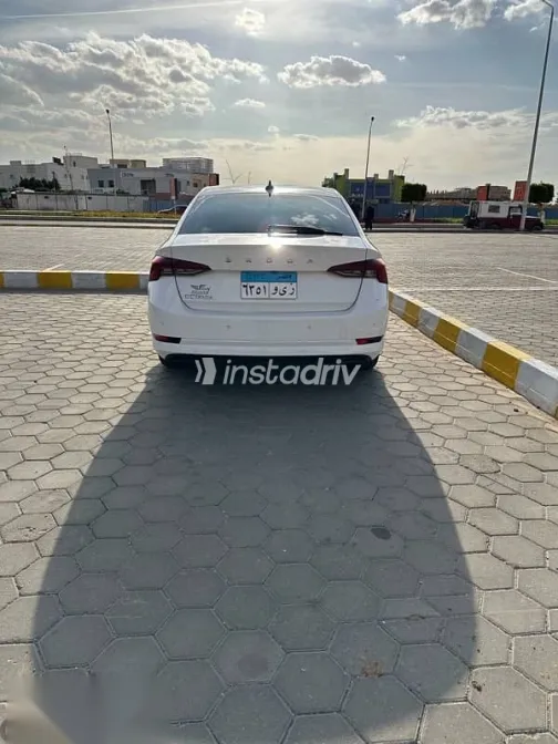 Skoda Octavia 2021 White Used for Sale - 7