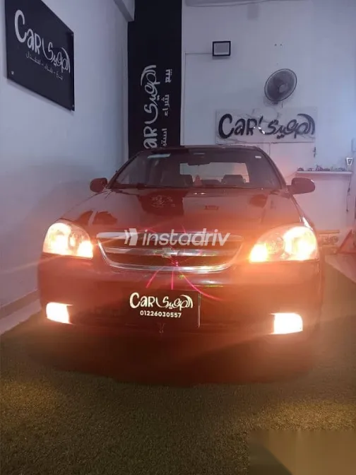 شيفروليه أوبترا 2012 بني مستعملة للبيع - 1