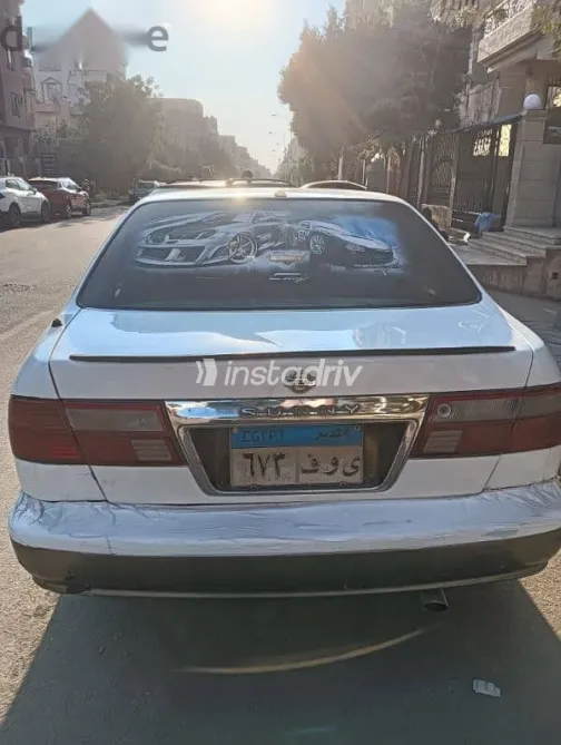 نيسان صنى 1999 أبيض مستعملة للبيع - 2