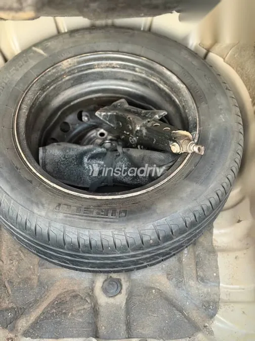 شيفروليه أوبترا 2009 ذهبي مستعملة للبيع - 3