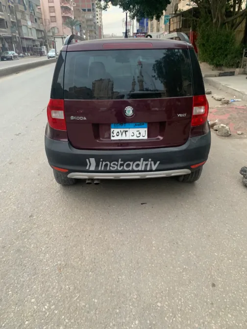 Skoda Yeti 2014 White Used for Sale - 4