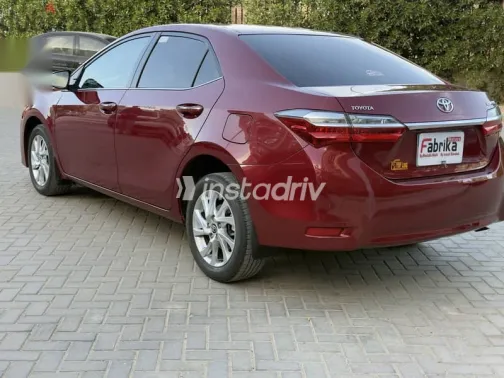 تويوتا كورولا 2017 نبيتي مستعملة للبيع - 6