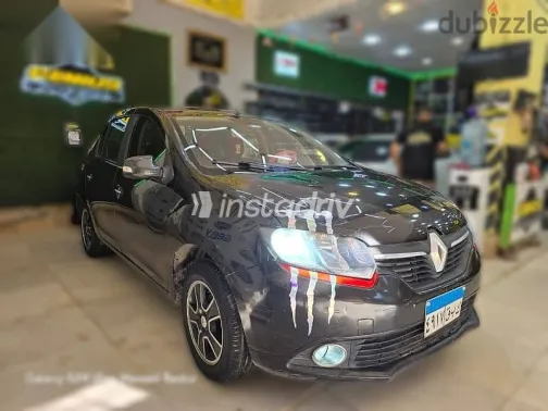 Renault Logan 2015 Black Used for Sale - 4