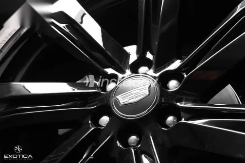 كاديلاك إسكاليد v 2025 أسود جديدة للبيع - 6