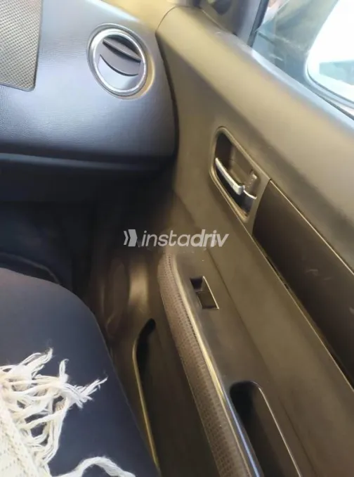 Suzuki Swift 2006 Gray Used for Sale - 3