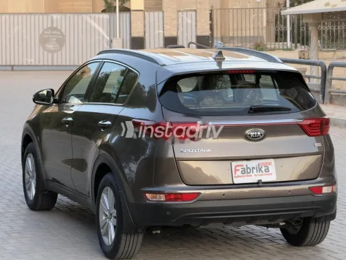 كيا سبورتاج 2017 أبيض مستعملة للبيع - 7