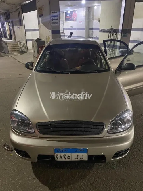 دايو لانوس 2 2008 ذهبي مستعملة للبيع - 1