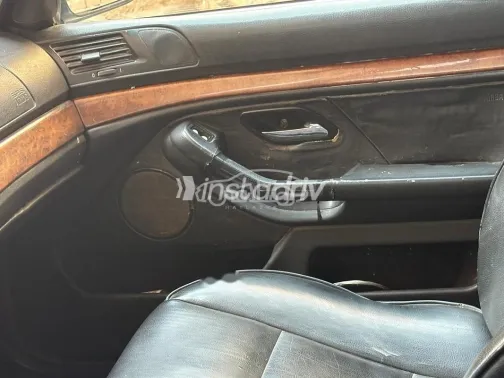 بي ام دبليو 520 2002 فضي مستعملة للبيع - 7