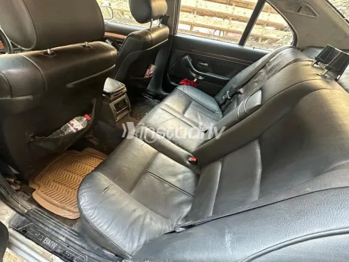 بي ام دبليو 520 2002 فضي مستعملة للبيع - 8