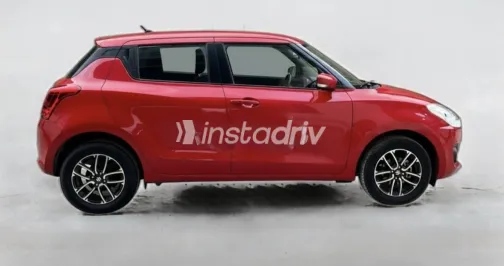 Suzuki Swift 2022 White Used for Sale - 5