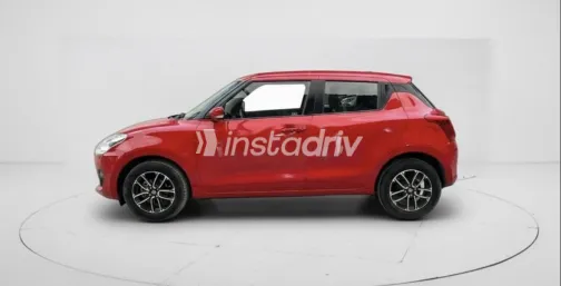 Suzuki Swift 2022 White Used for Sale - 6