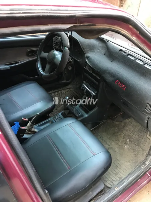 هيونداي اكسيل 1996 أبيض مستعملة للبيع - 8