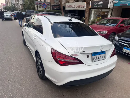 مرسيدس CLA 180 2018 أبيض مستعملة للبيع - 3