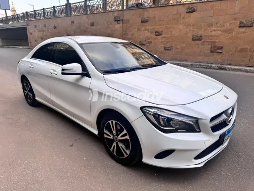 مرسيدس CLA 180 2018 أبيض مستعملة للبيع - 5