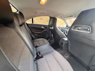 مرسيدس CLA 180 2018 أبيض مستعملة للبيع