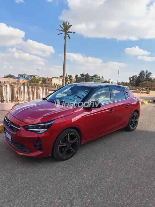 اوبل كورسا 2022 أبيض مستعملة للبيع - 3