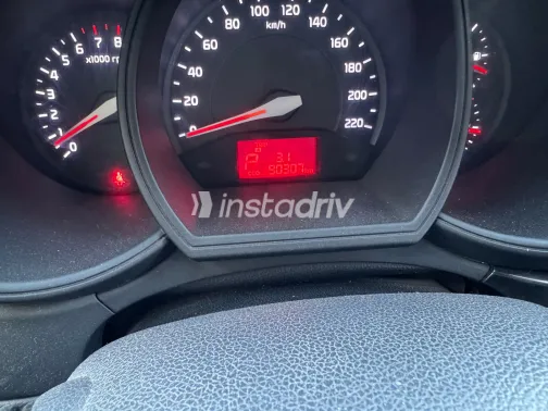 Kia Rio 2015 White Used for Sale - 4