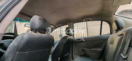 اوبل أسترا 2004 أبيض مستعملة للبيع - 3