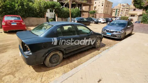 اوبل أسترا 2004 أبيض مستعملة للبيع - 4