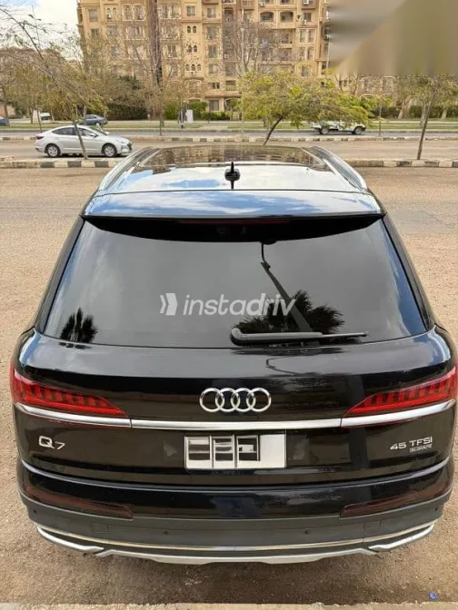 Audi Q7 2021 Black Used for Sale - 3