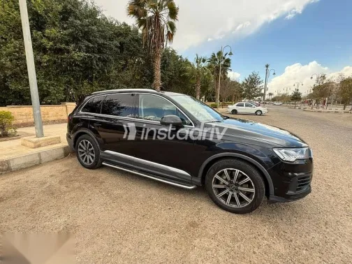 Audi Q7 2021 Black Used for Sale - 10