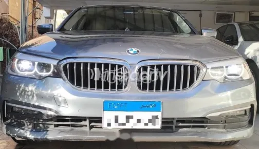 بي ام دبليو 520 2019 فضي مستعملة للبيع - 3