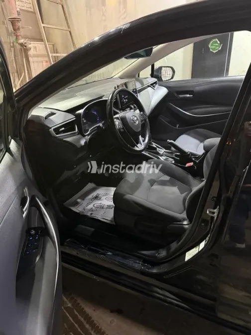 تويوتا كورولا 2022 أسود مستعملة للبيع - 6
