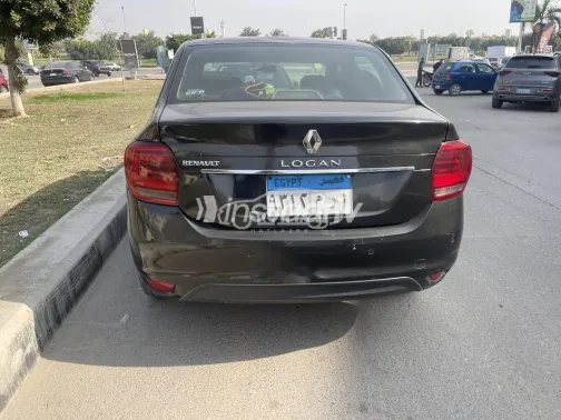 Renault Logan 2020 White Used for Sale - 2