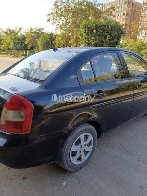 هيونداي اكسنت 2010 أسود مستعملة للبيع - 5