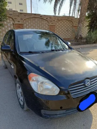 هيونداي اكسنت 2010 أسود مستعملة للبيع