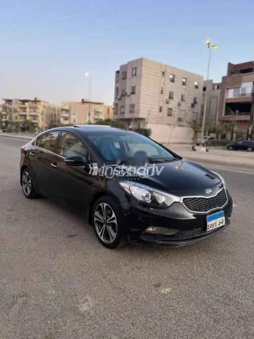 Kia Cerato 2016 Black Used for Sale - 1