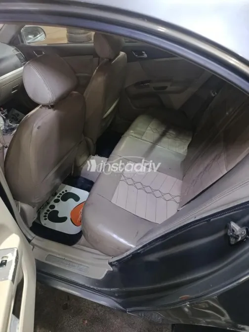 جيلي EC7 2015 رمادي مستعملة للبيع - 2