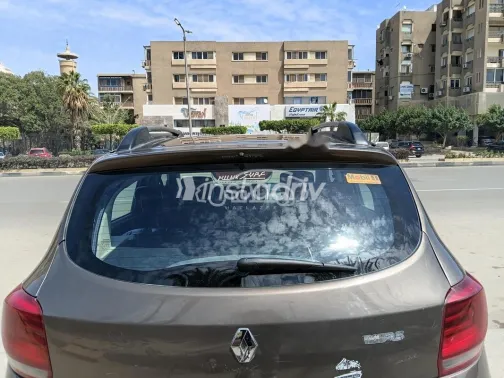 رينو سانديرو  ( ستيب  واى ) 2018 برونزي مستعملة للبيع - 6