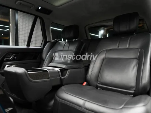 Land Rover Range Rover Vogue 2019 White Used for Sale - 5